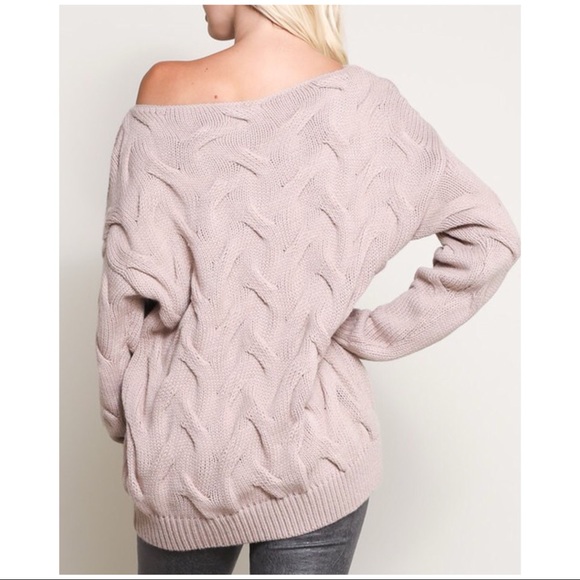 LAST ONE! Oversized cable knit sweater - Picture 7 of 7